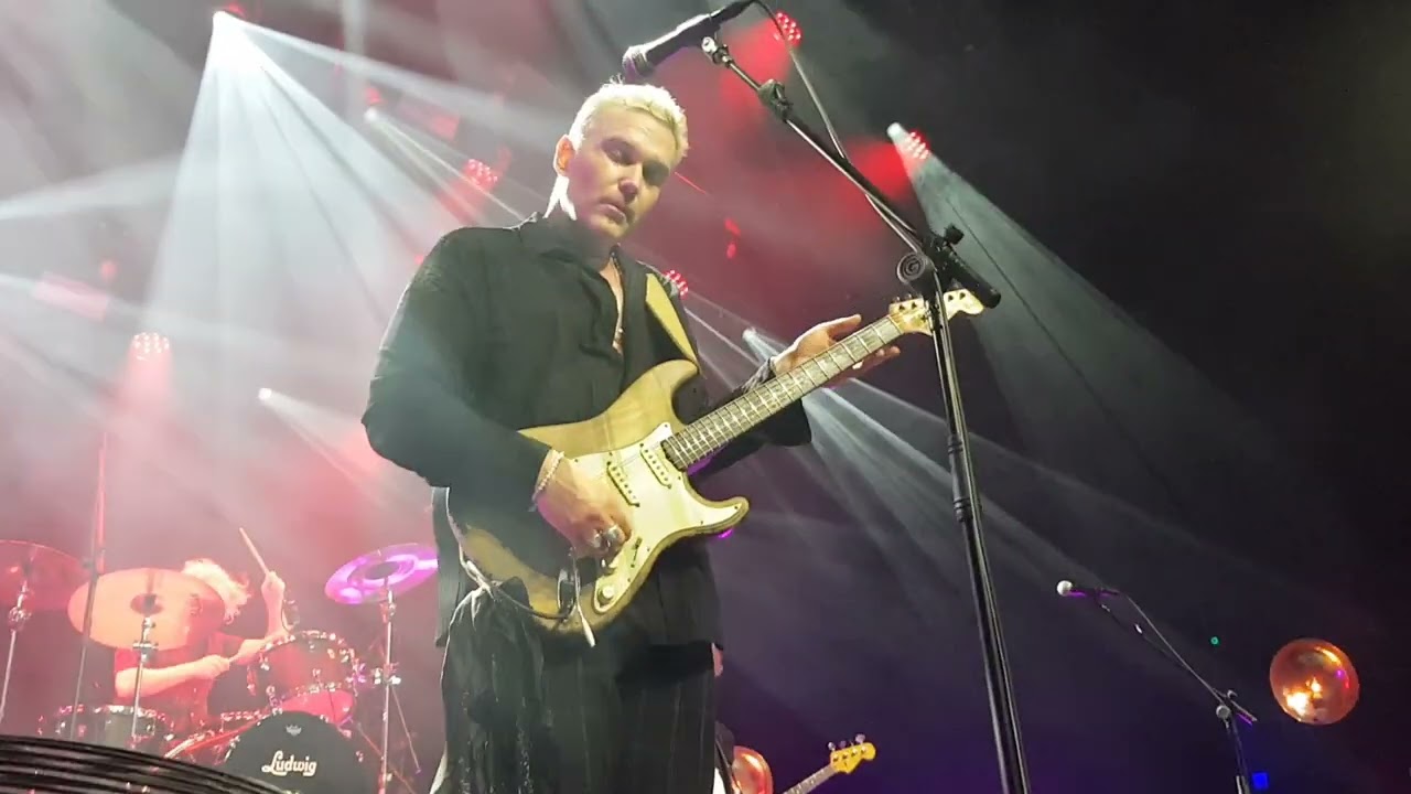 Philip Sayce - 5:55 / Alchemy - Live @ De Vorstin Hilversum (Netherlands) May 12th 2024