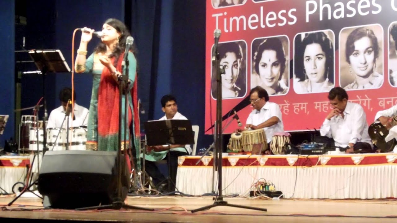 Na Jao Saiyyan Chhudaake Baiyyan by Anupama Roy