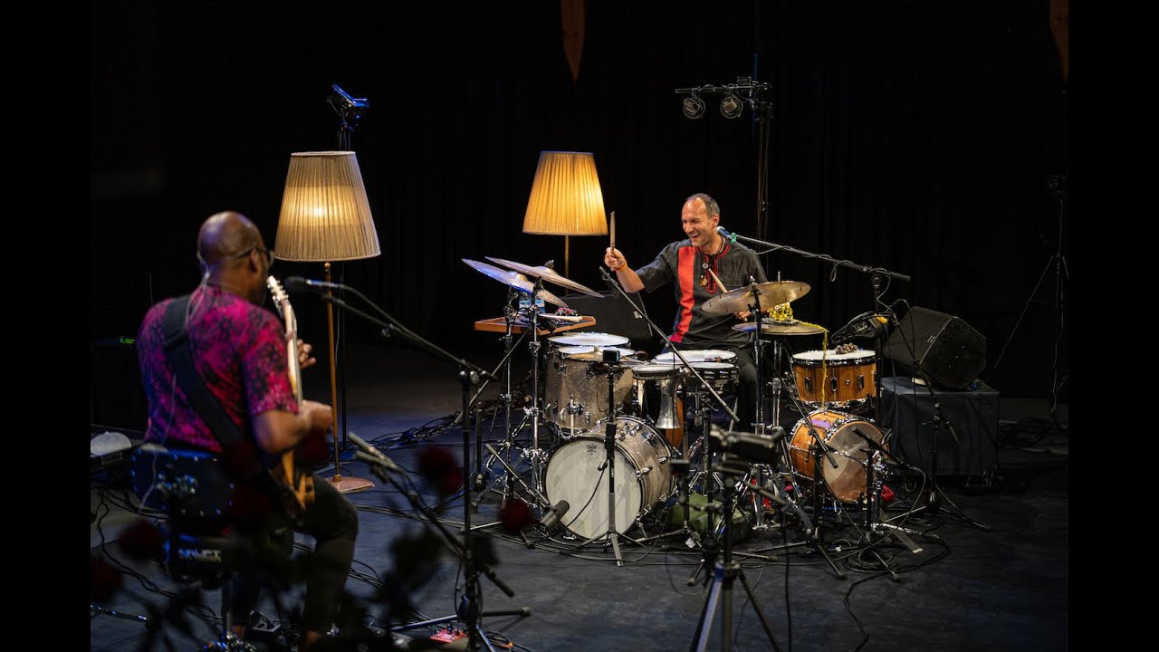 Lionel Loueke & Ferenc Nemeth - 