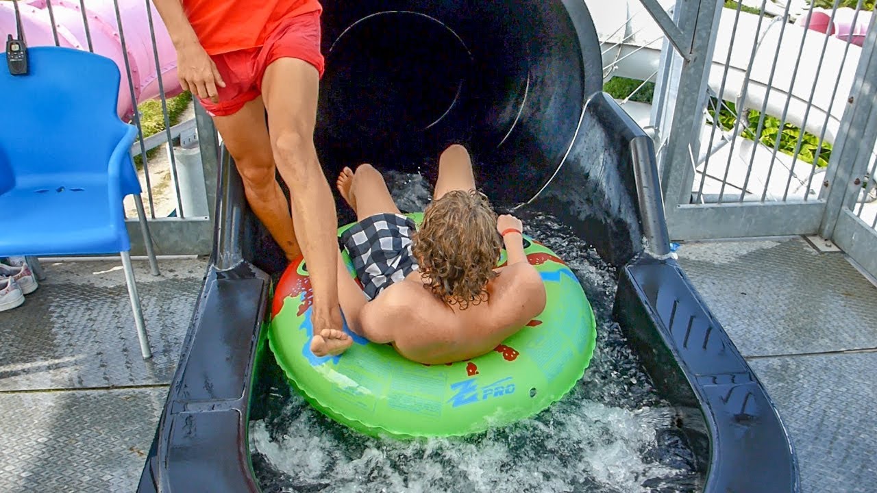 Ondaland - Black Hole Waterslide