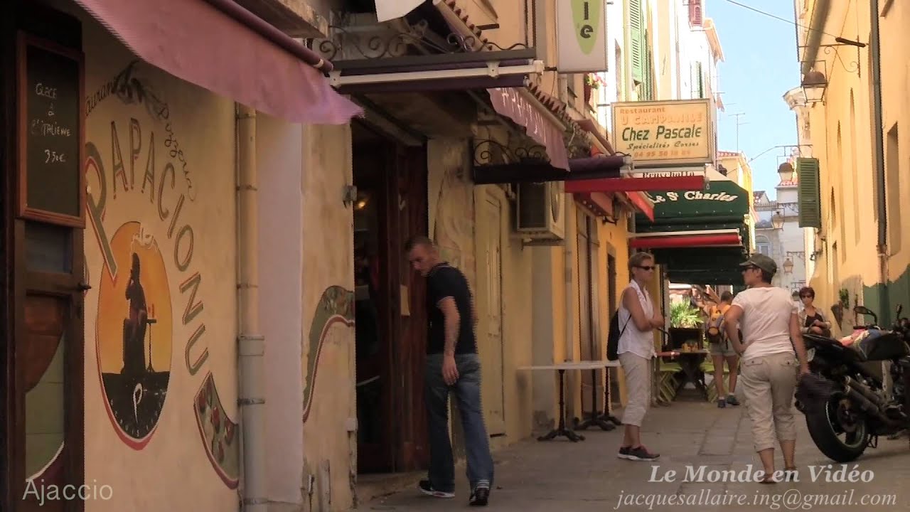 La vie à  Ajaccio , Corse
