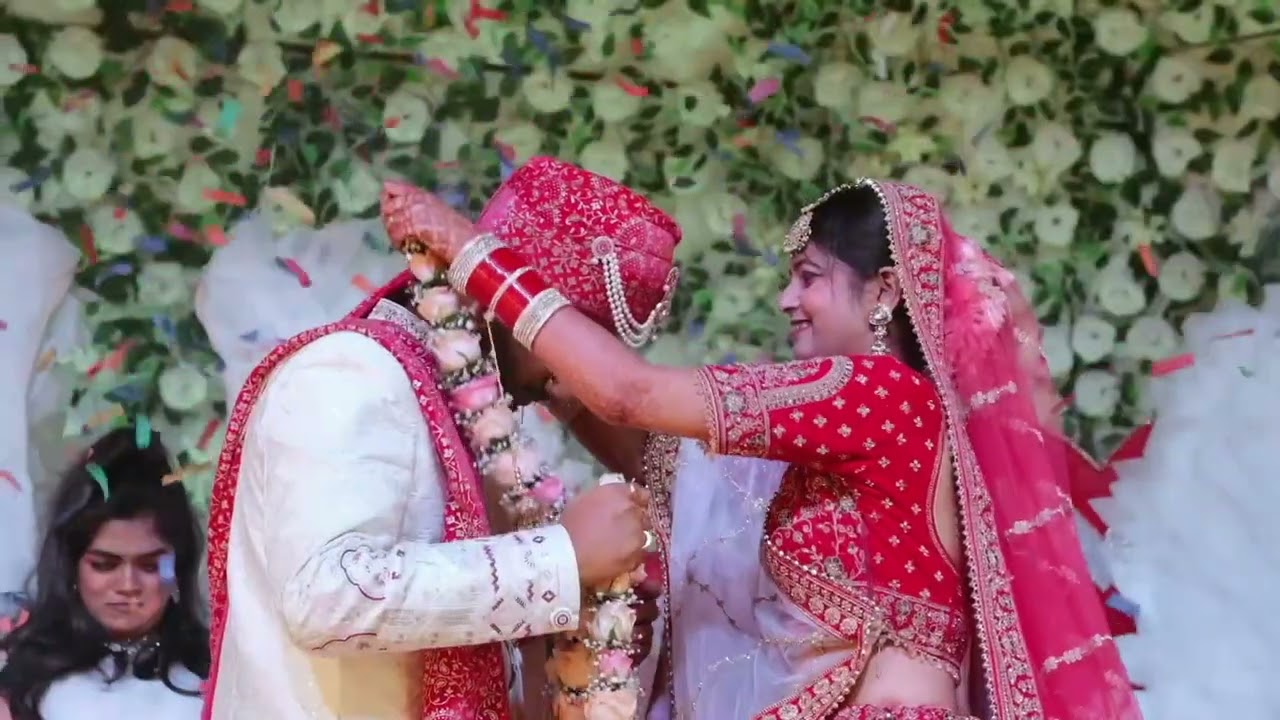 Jaimala ceremony of Shashikant and saumya #wedding 