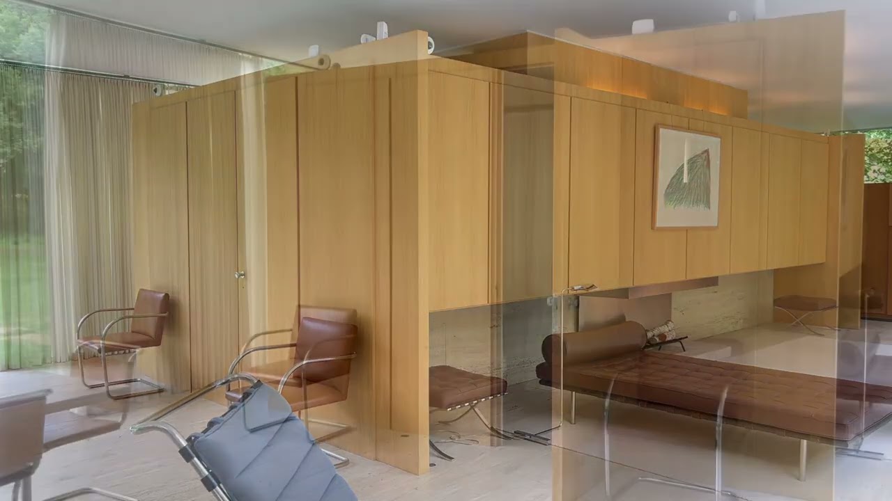 Mies van der Rohe&rsquo;s &lsquo;The Edith Farnsworth House&rsquo;, a masterpiece of steel and glass