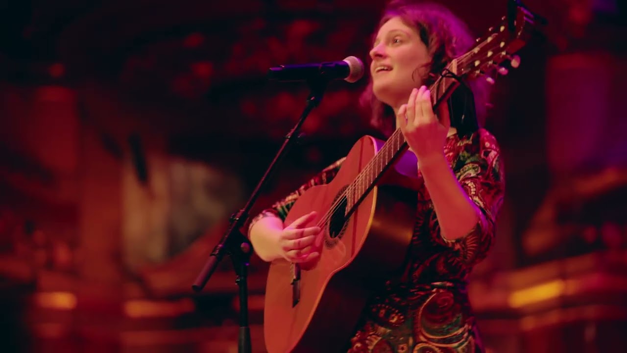 Besoin d'amour x Le Cortège - Johanna Baget et la Fanfare du Losange [LIVE SESSION au Victoria Hall]