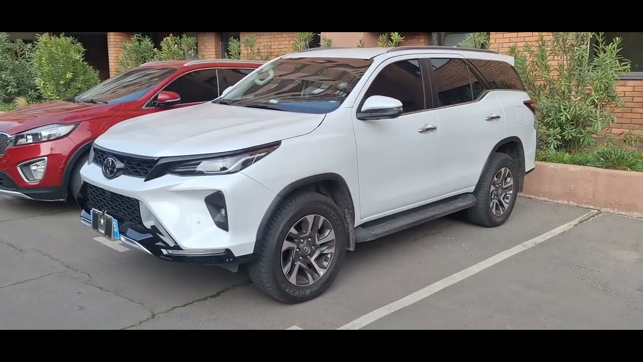 KIA vs TOYOTA: Sorento 2015 vs Fortuner SW4 2025