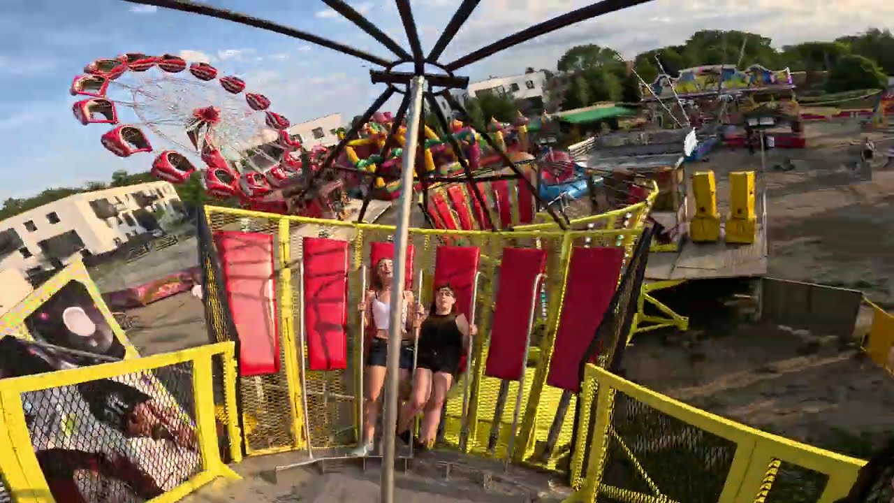 Lunapark Honza - karuzela Crazy Dance (Skat) on ride Czempiń 2025