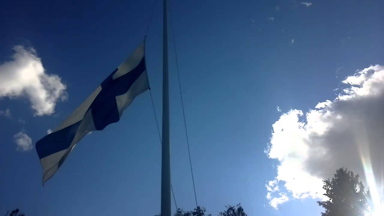 Lipunnosto Juhannuksena 2012