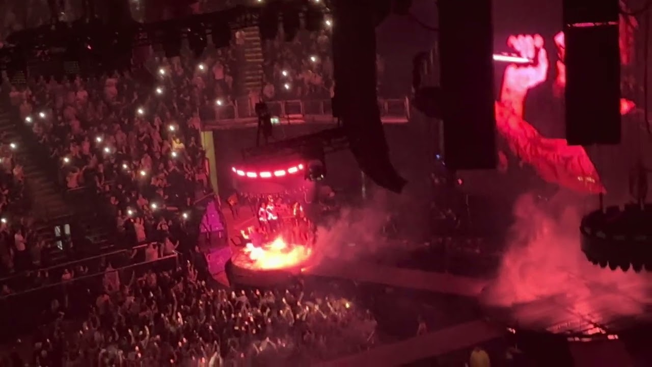 Post Malone-Opening Show- Reputation +More 04/05/23 O2 Arena