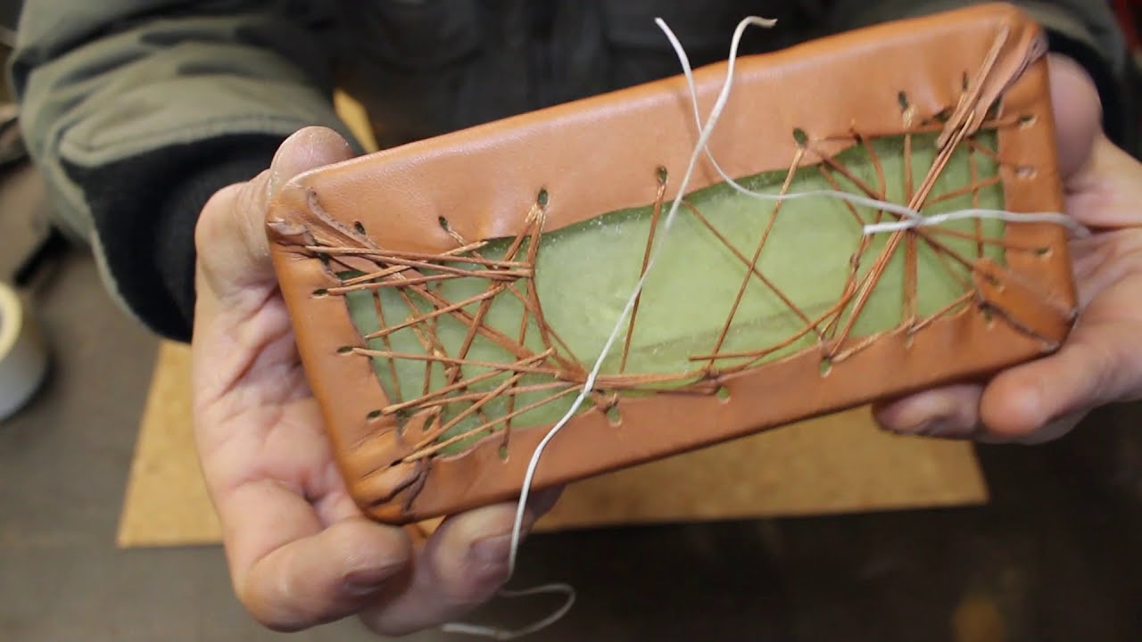 Cover in cuoio Fai da te (Parte 2) [DIY leather case (Part 2)]