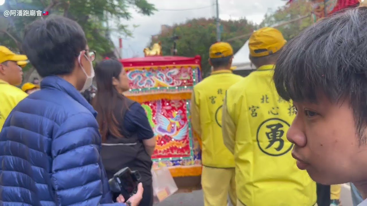艋舺青山宮乙巳年值東副爐主登殿
