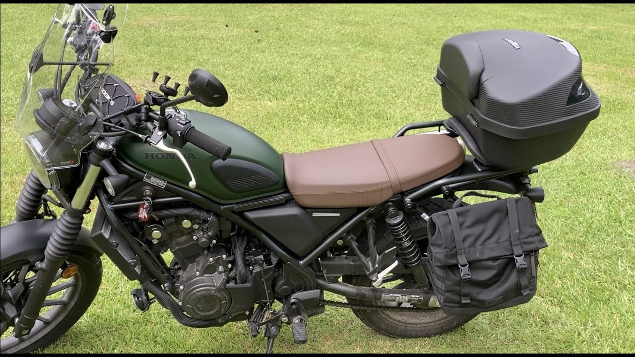 Installation and Review of the Comie 48L Top Case Trunk from Amazon on the Honda SCL500 Scrambler