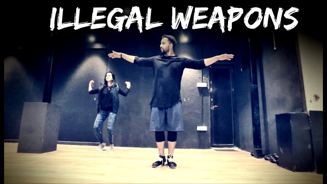 ILLEGAL WEAPONS | Jasmine Sandlas ft.Garry Sandhu | Tejas Dhoke Choreography | Dance Fit Live