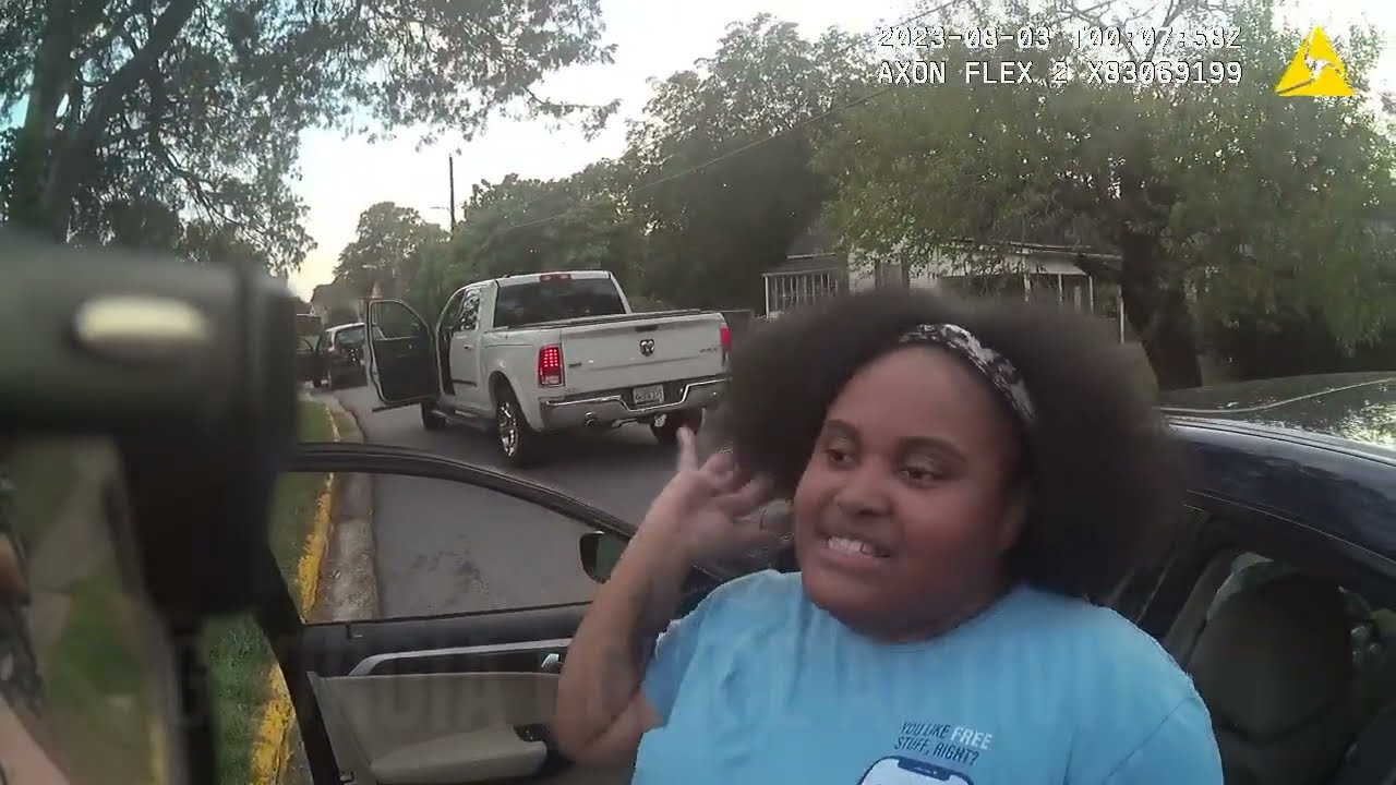 Woman Acts a Fool in Front of Her Neighbors in Athens, Georgia!