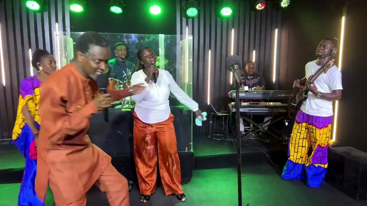 I'M ALIVE TO WORSHIP (SEASON 2)  BELLAGURL FT. PRINCE GOKE BAJOWA