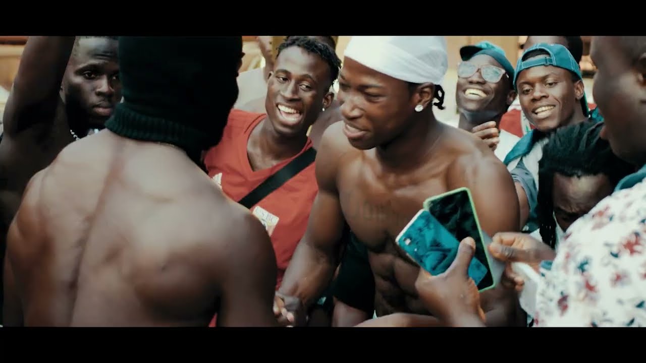 BOINA BURMEDJU__N'KA MISTI BATIU MORAL __ft__KASNA MC__(Video Oficial)