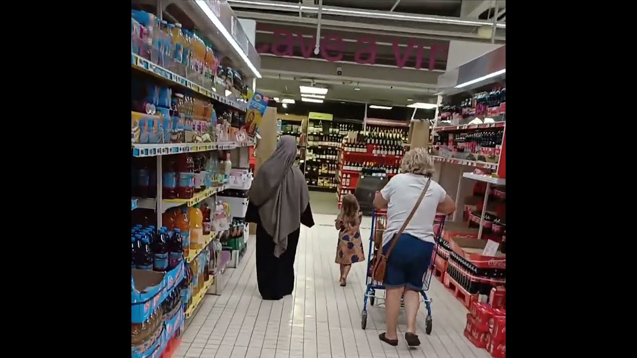 Barefoot market