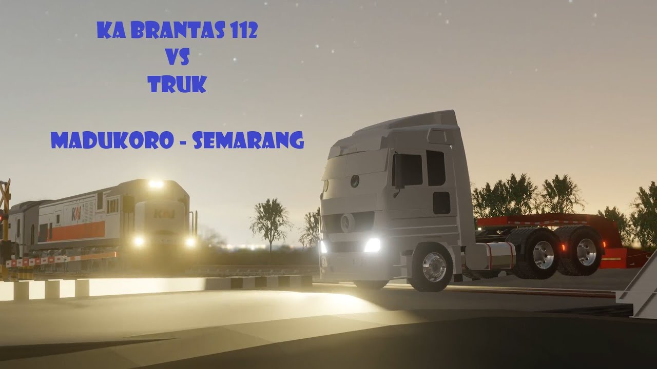 KECELAKAAN KERETA API BERANTAS DENGAN NOMOR 112 MENABRAK TRUK DI PERLINTASAN JALAN MADUKORO SEMARANG