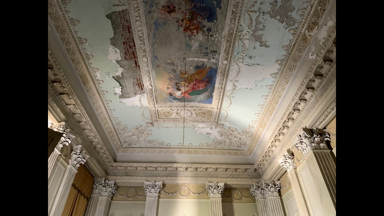 Quello che rimane di villa Kristal...