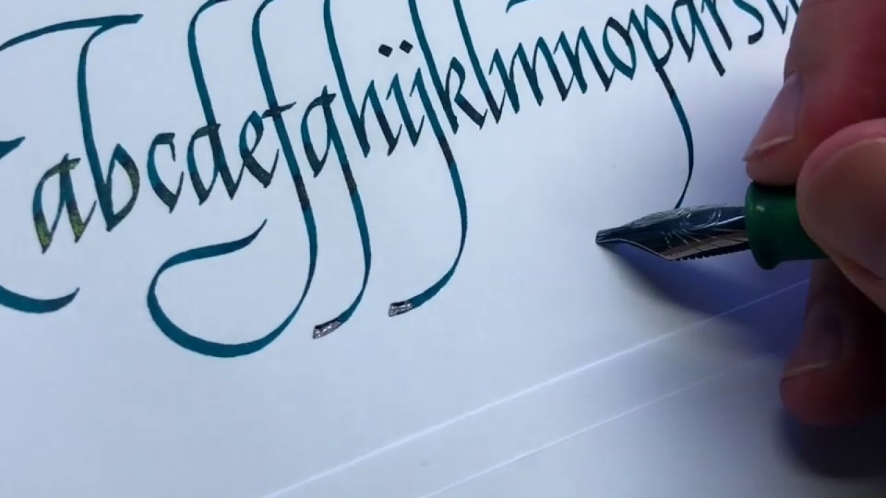 Full Alphabet written in Italic, Upper & Lowercase