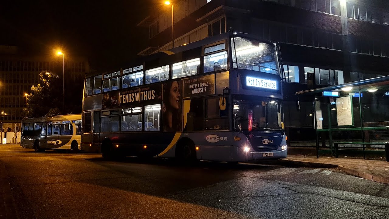 FRV + Diversion | Metrobus Route 271 |  Brighton RSCH - Crawley Bus Station | 6974 - YP09 HWF |