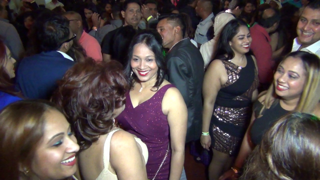People Dancing at Chutney Wine 2017