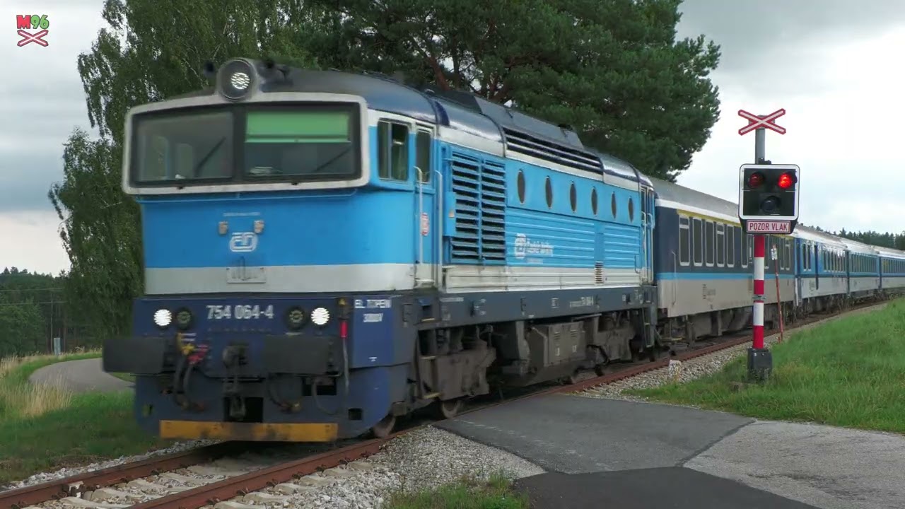 Železniční přejezd Holubov #4 [P1586] - 21.7.2025 / Czech railroad crossing