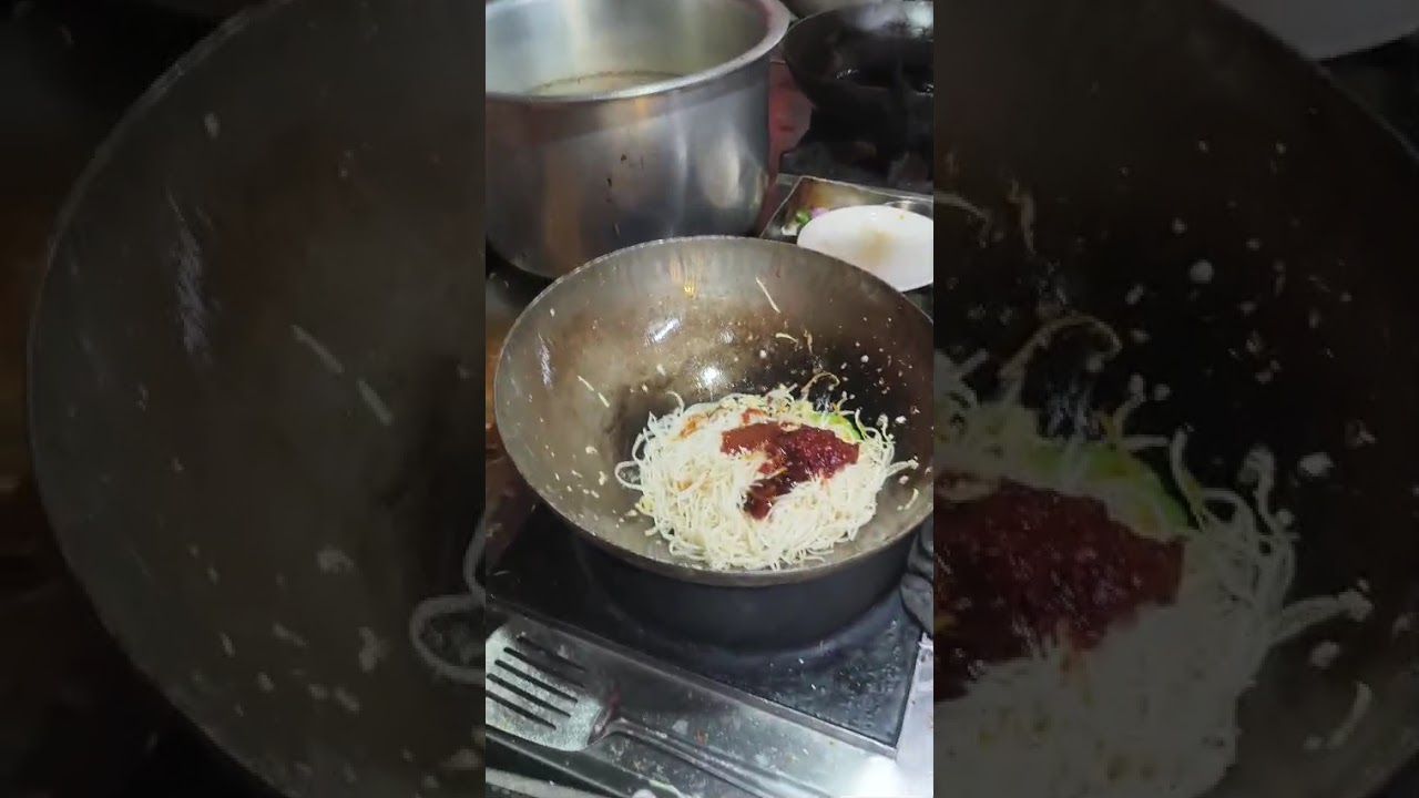 Chicken Hong Kong noodles 🍜