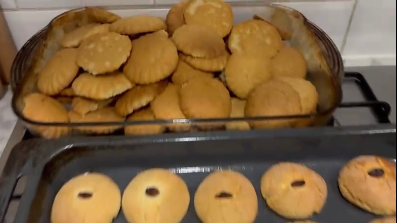 COOKING AND BAKING (BUSKUT SOMALI) 