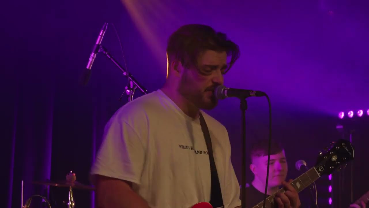 The Publics performs 'Marathon In Heels' and 'Young Hearts'
