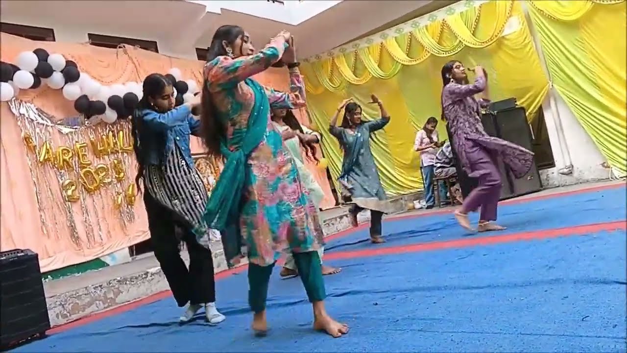 Farewell party in Madhav Vidya Mandir Gothhra D 4dancd performance 