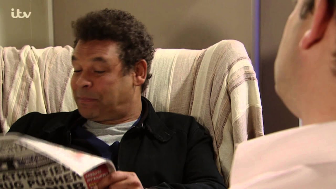 Coronation Street - Lloyd's Not Having The Best Time With Mandy