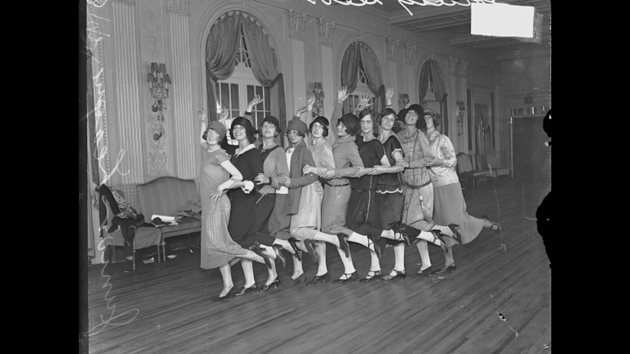 Happy Feet - Spike Hughes And His Dance Orchestra - Decca F. 1844