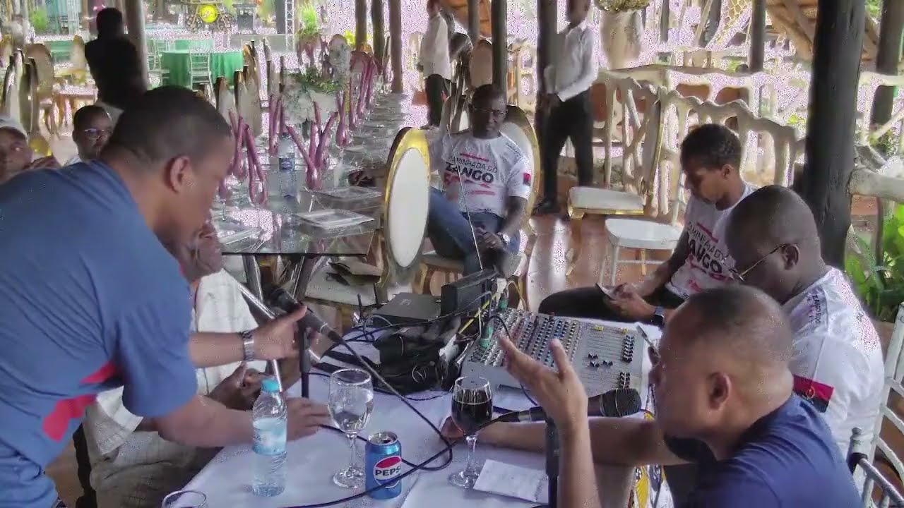RÁDIO LUANDA - PROGRAMA ESPECIAL VIAJEM AO PASSADO