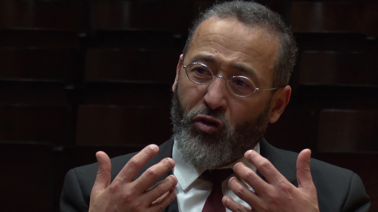 Tareq Oubrou, recteur et imam de la mosquée de Bordeaux