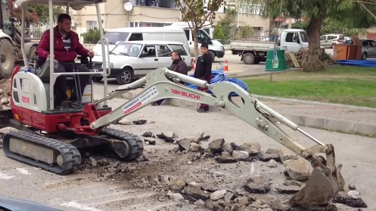 TAKEUCHI TB216 TANITIM