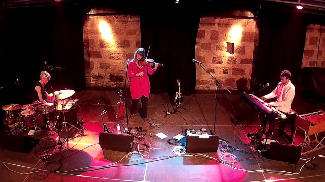 Patsy Reid - Donside (Live at the Woodend Barn)