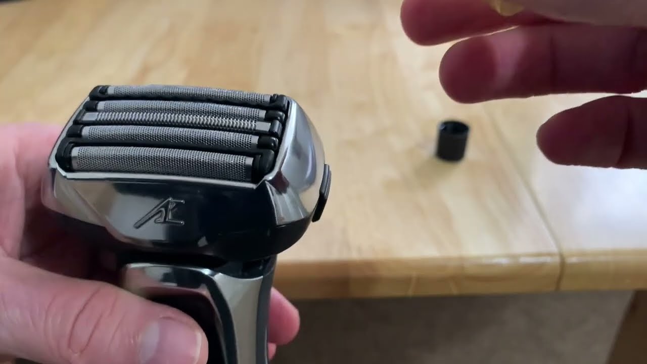 Short and to the point! How to oil An Electric Shaver Panasonic Arc5