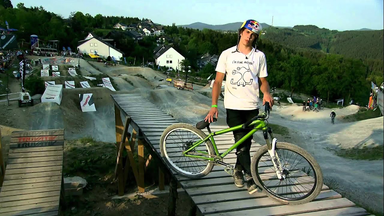 Mountain Bike Chronicles - Söderström goes all in at Dirt Masters