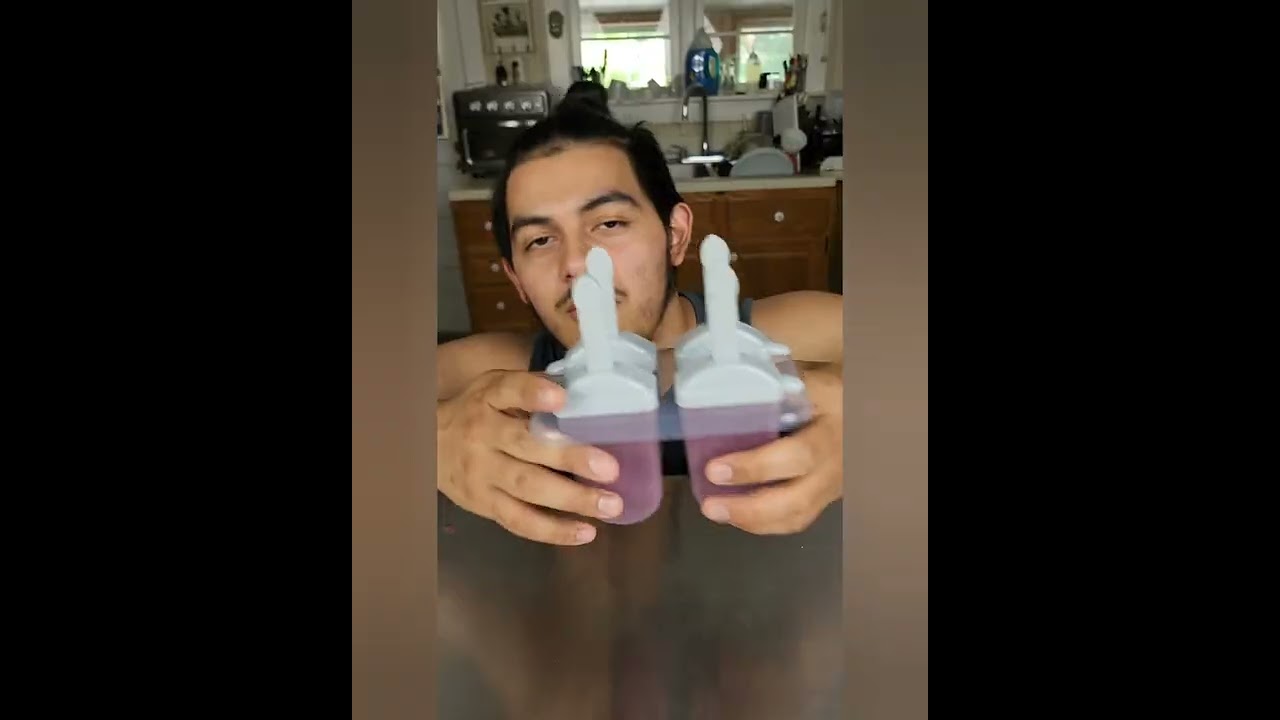 60 calorie fruit bars so good and healthy! #icecream #healthy #fyp #fruit