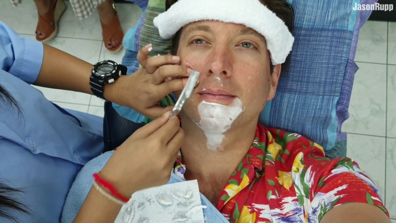 💈17 Year Old THAI TEEN FEMALE BARBER SHAVES me with STRAIGHT RAZOR 🇹🇭 Pattaya Thailand