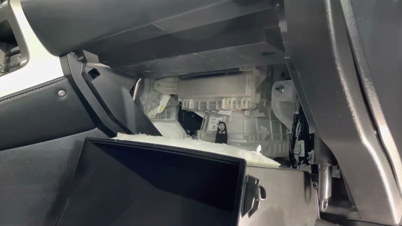 Инструкции по проверке и замене салонного фильтра Lexus NX200t NX300 NX300h 2015–2021 годов