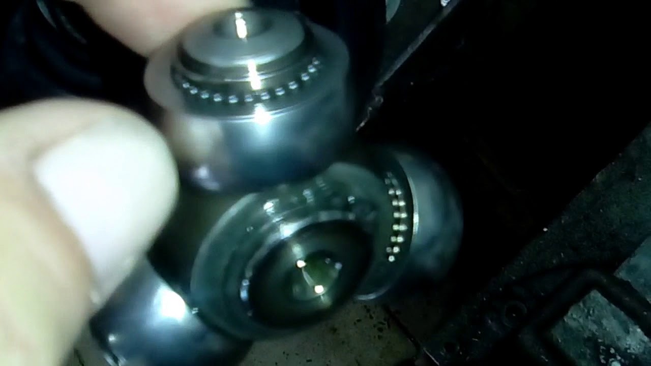 Troca da coifa do semi eixo da transmissão do Renault Sandero