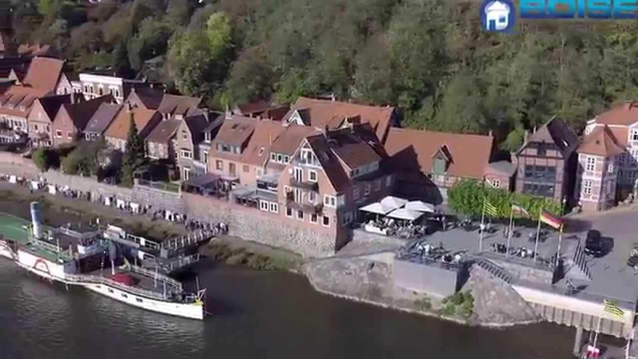 Menschenkette Hochwasserschutz Lauenburg/Elbe
