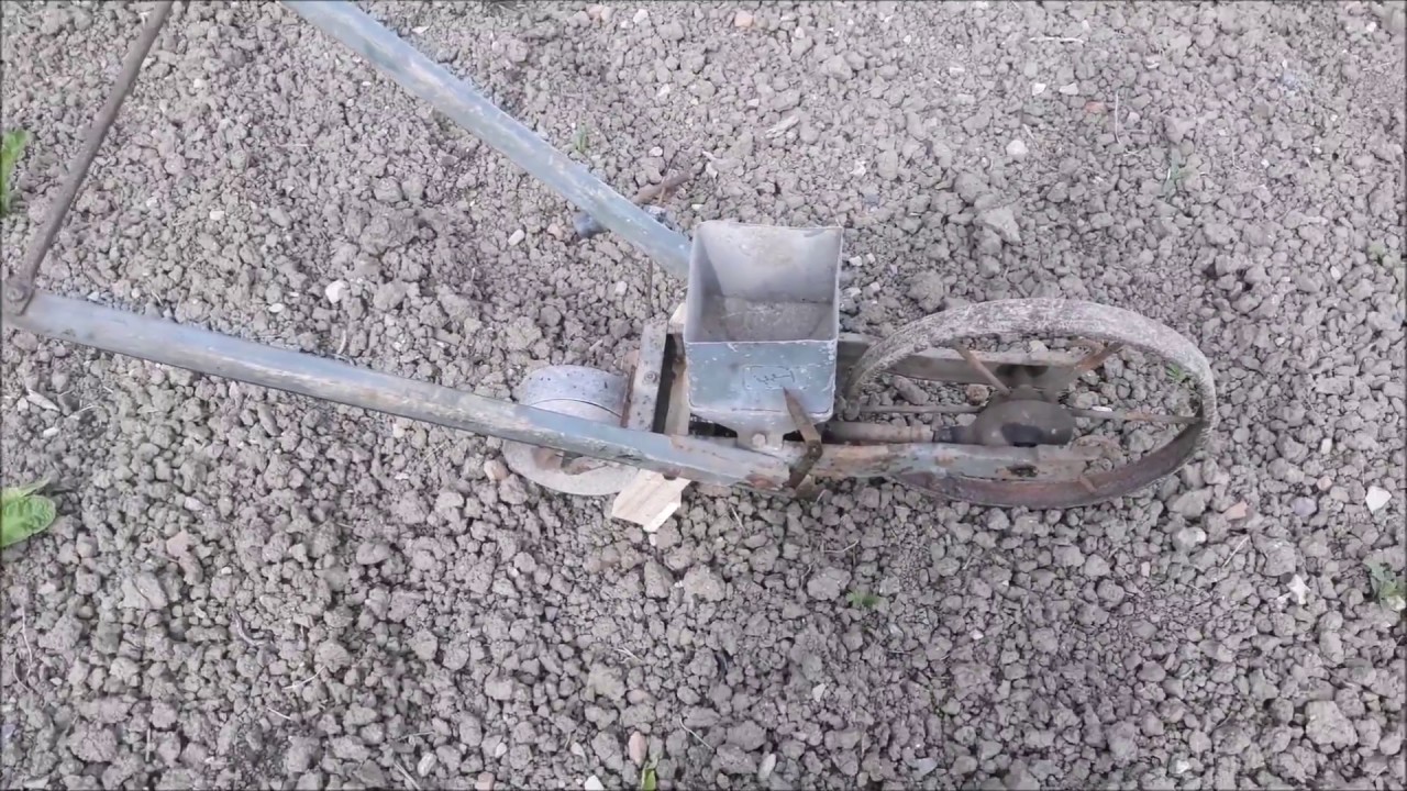 Dippelmaschine, Saatmaschine, Handsaatmaschine, Reihensaat für Garten, Feld, No Gardena!
