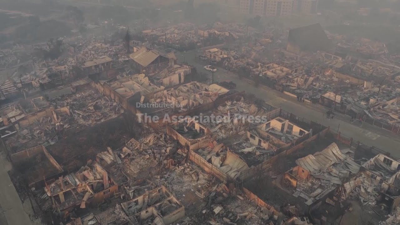 Al menos 15 muertos por incendios forestales en Chile