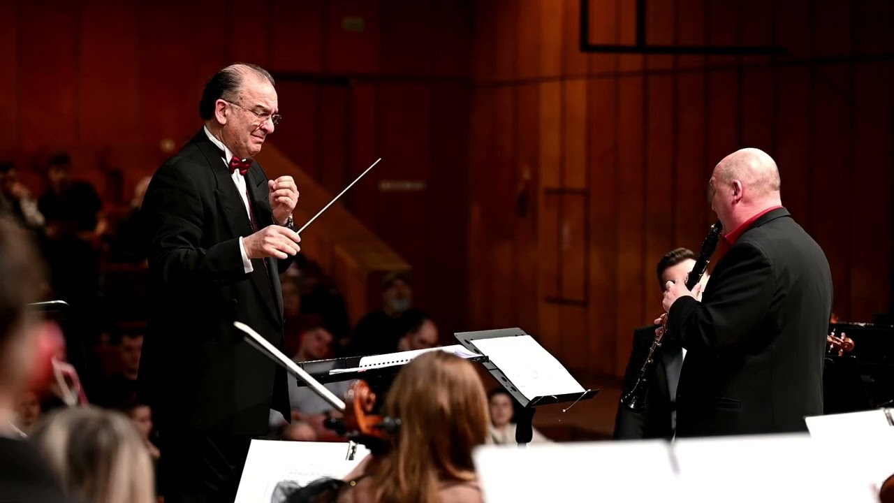 Giuseppe Carannante Concerto per clarinetto e orchestra live.