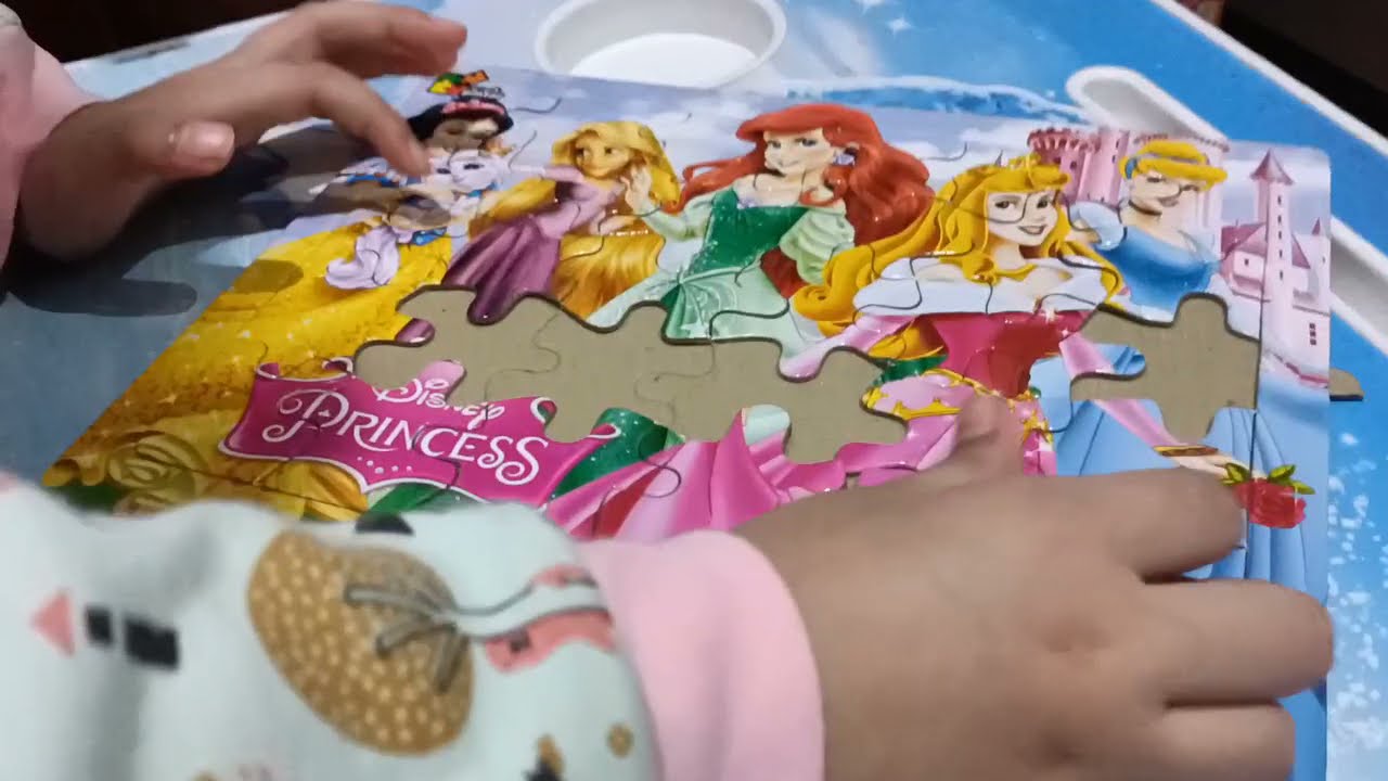 Making 30 Pieces Disney Princess Puzzles In About 6 Minutes By 5YO Well Done #disney #disneyprincess