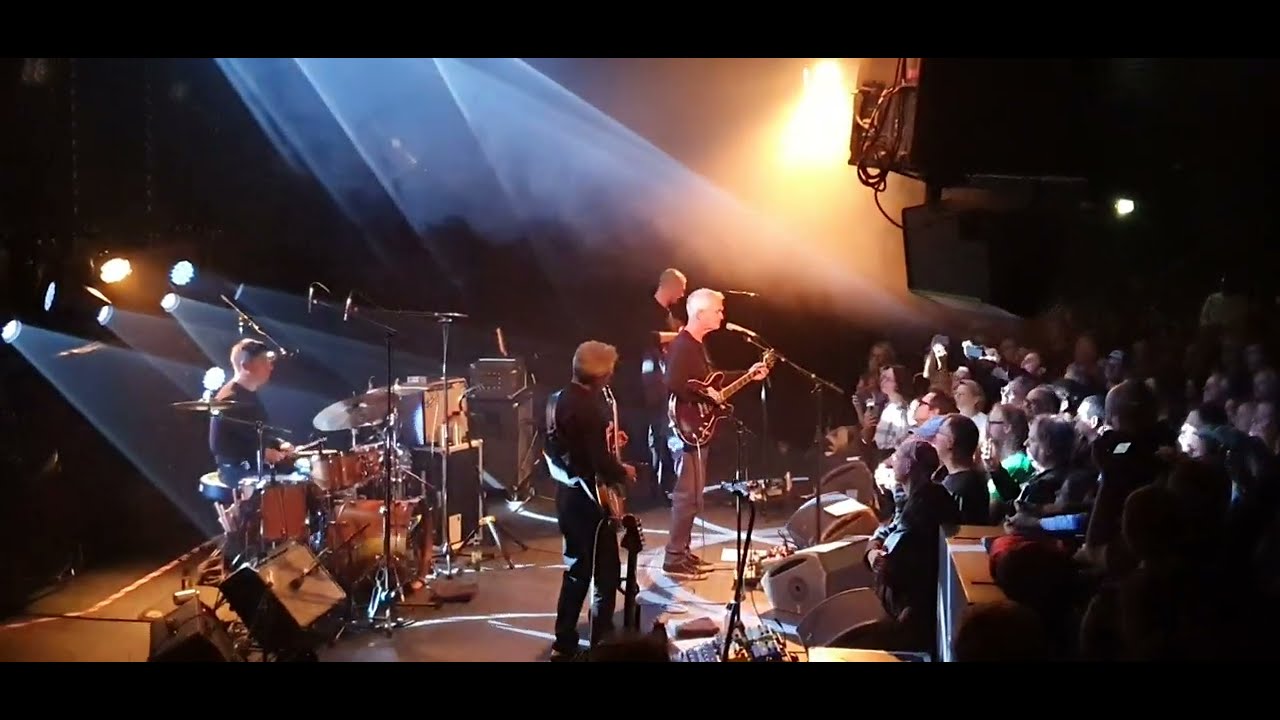 The House of Love - Love In A Car (final) (5/5) Live Trabendo Paris 20241004 220634 HD
