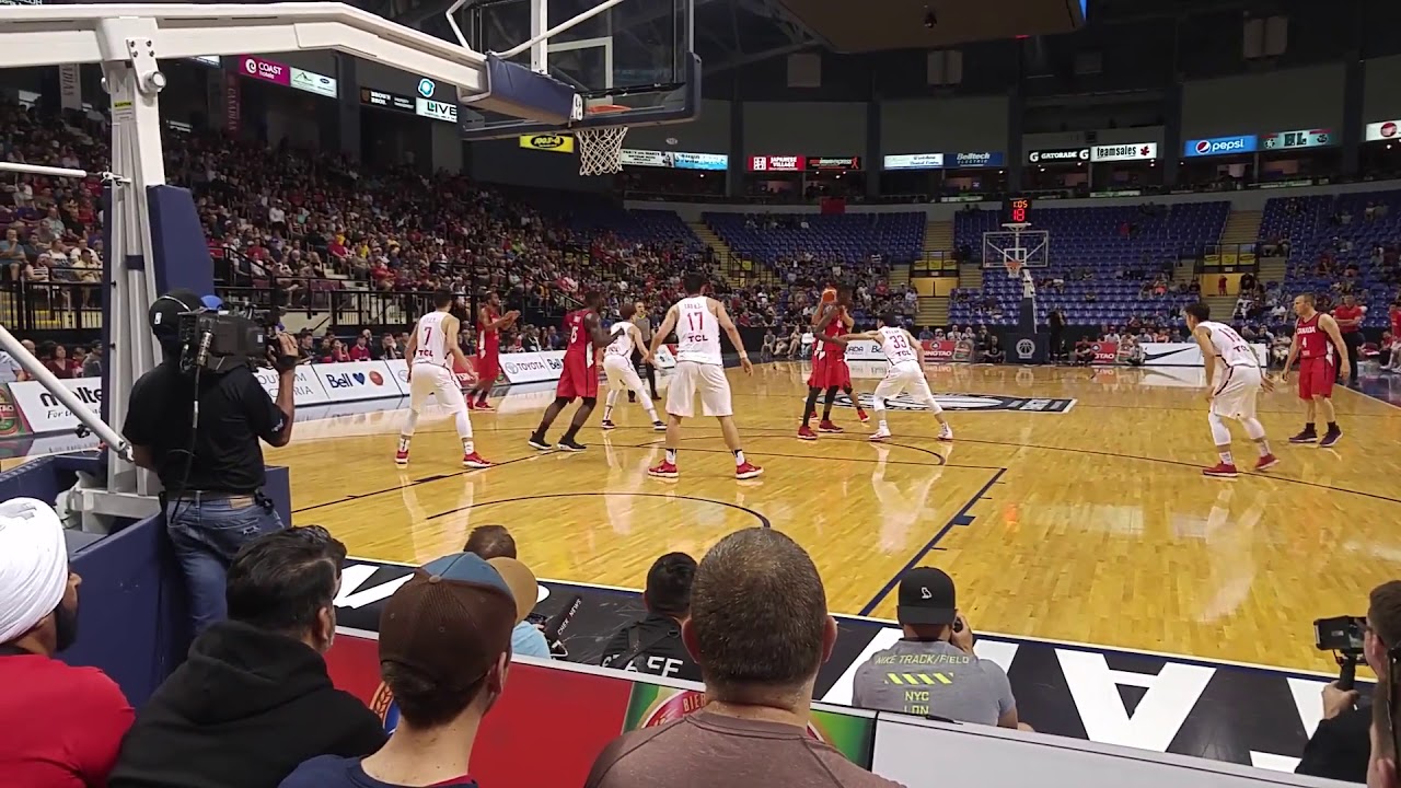 Canada versus China Men's Basketball courtside