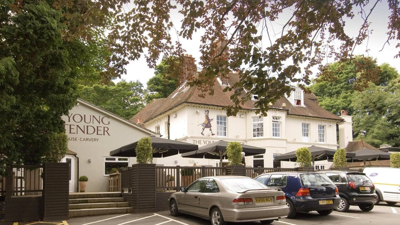 Premier Inn Kings Langley, United Kingdom | Travel With Kiara